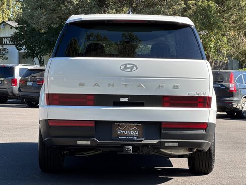 New 2026 Hyundai Santa Fe SE image 5