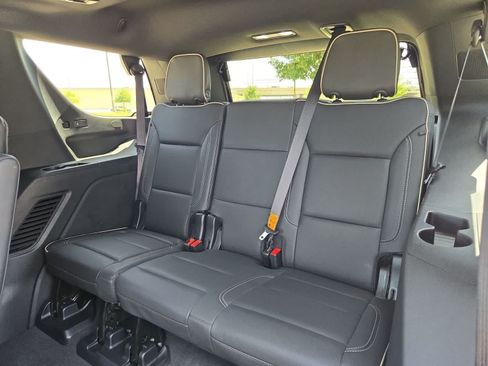 Used 2024 Chevrolet Tahoe Premier w/ Premium Package AWD/4WD image 37