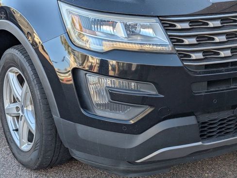 Used 2016 Ford Explorer XLT w/ Equipment Group 202A image 8