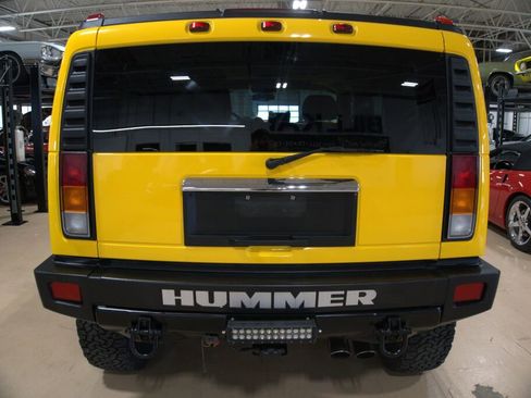 Used 2003 HUMMER H2 w/ Preferred Equipment Group image 7