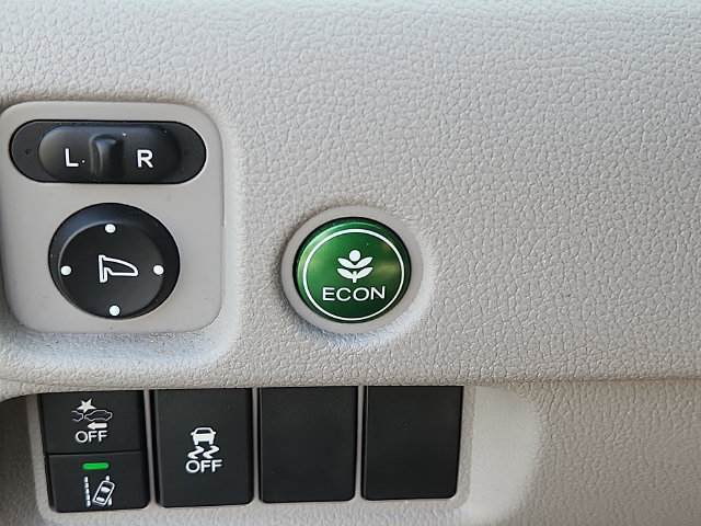 Used 2021 Honda Pilot LX image 24