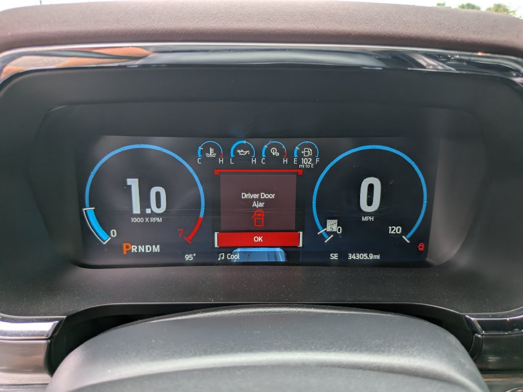 Used 2023 Ford F150 Lariat AWD/4WD image 39