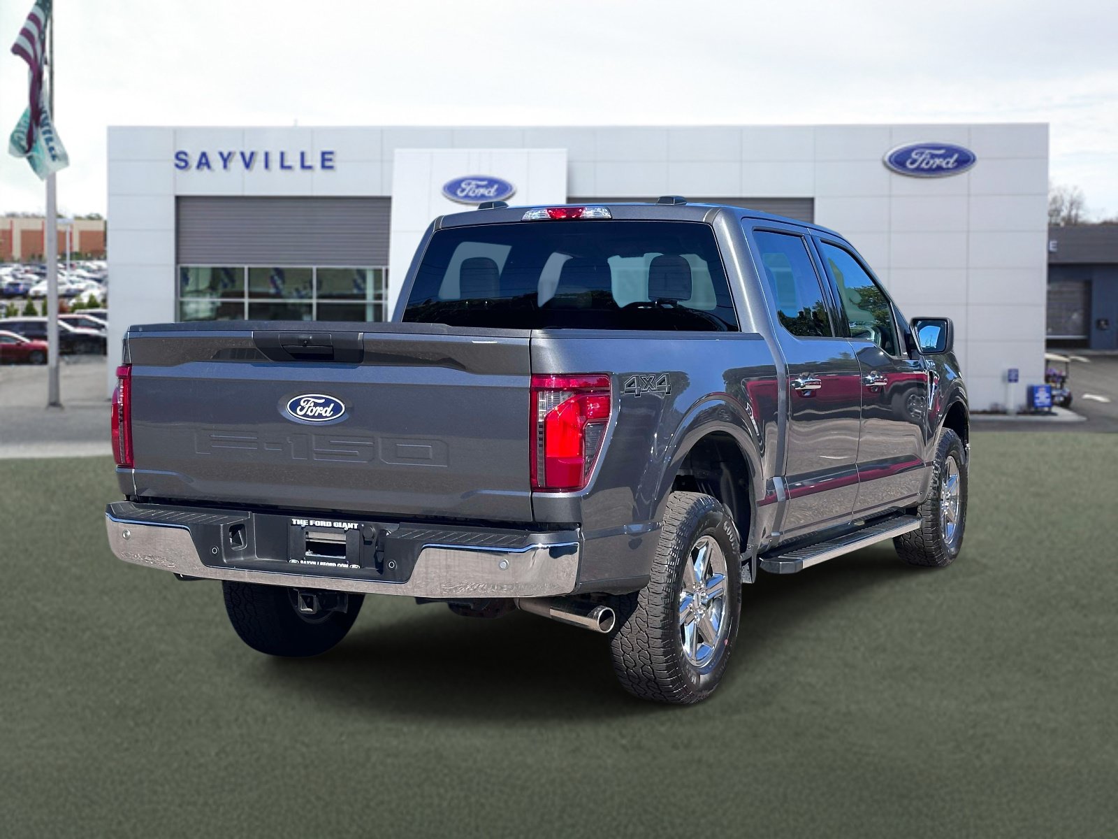 Used 2025 Ford F150 XLT w/ Equipment Group 301A Standard AWD/4WD image 5