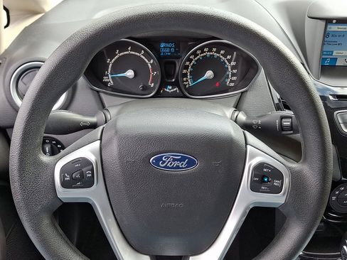 Used 2019 Ford Fiesta SE w/ Equipment Group 201A image 18