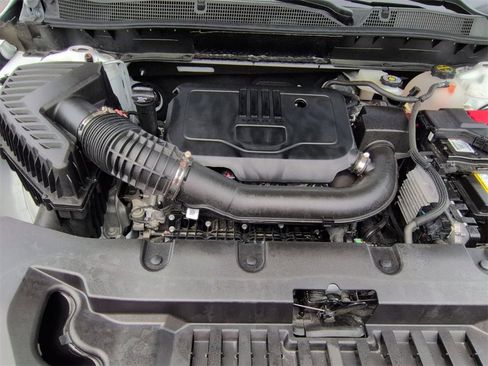 Certified 2024 Chevrolet Blazer LT w/ Convenience Package image 28