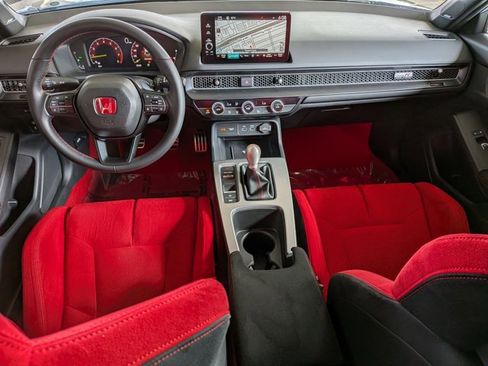 Certified 2025 Honda Civic Type R image 17