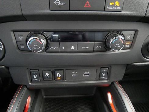 Certified 2023 Nissan Frontier PRO-4X w/ Pro-4X Premium Package image 19