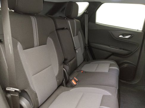 Used 2024 Chevrolet Blazer LT w/ Convenience Package FWD image 19