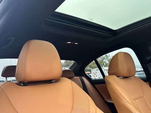 Used 2023 BMW 330e 330e iPerformance image 18