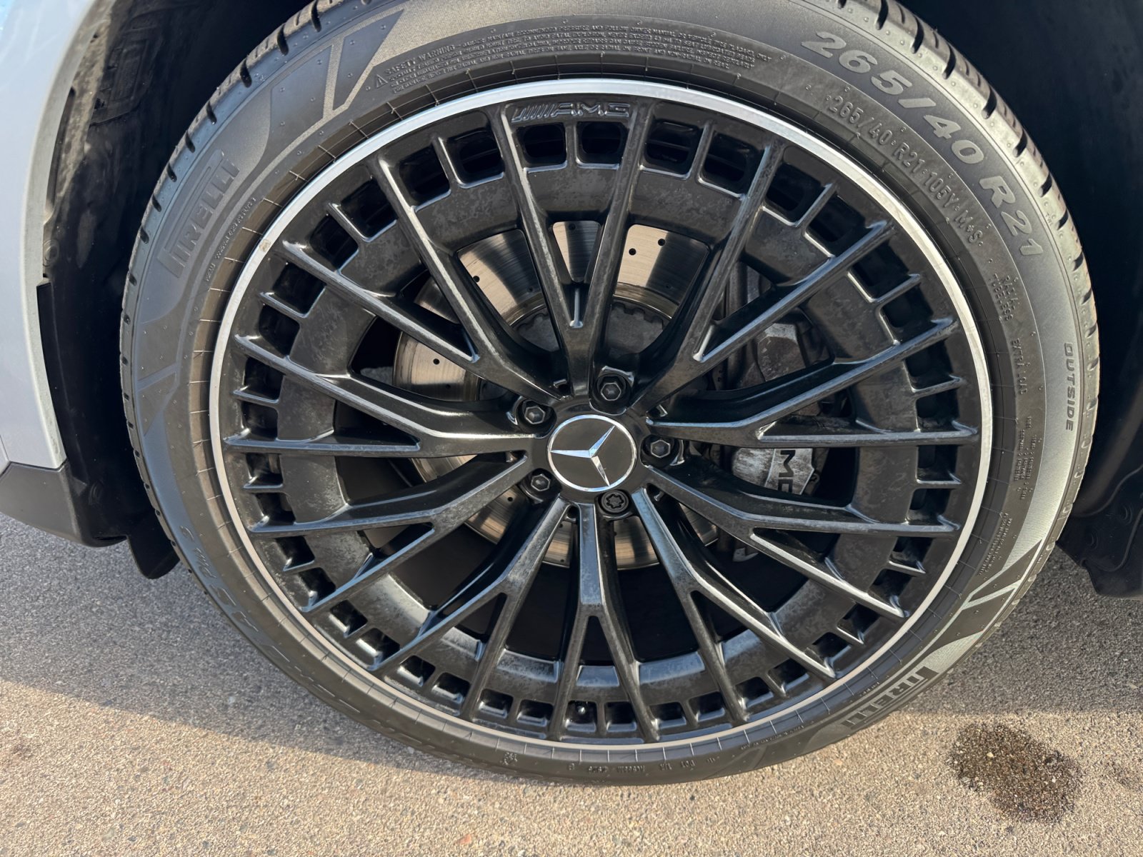 Used 2024 Mercedes-Benz GLC 43 AMG 4MATIC image 26