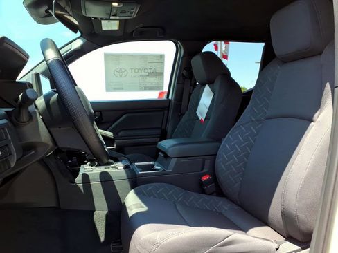 New 2026 Toyota Tacoma SR5 AWD/4WD image 9