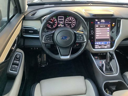 Used 2023 Subaru Outback Limited AWD/4WD image 10