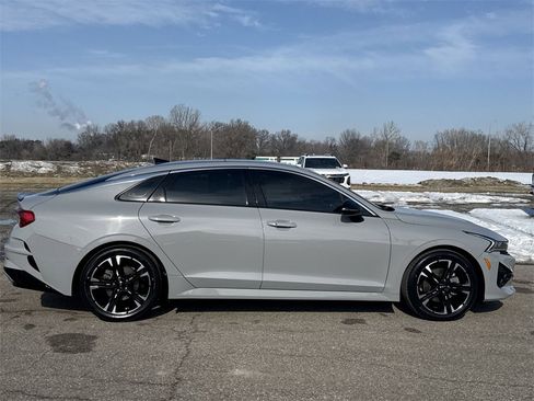 Used 2022 Kia K5 GT-Line w/ GT-Line Awd Premium Package image 9