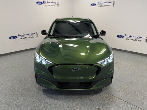 Used 2025 Ford Mustang Mach-E Premium AWD/4WD image 2