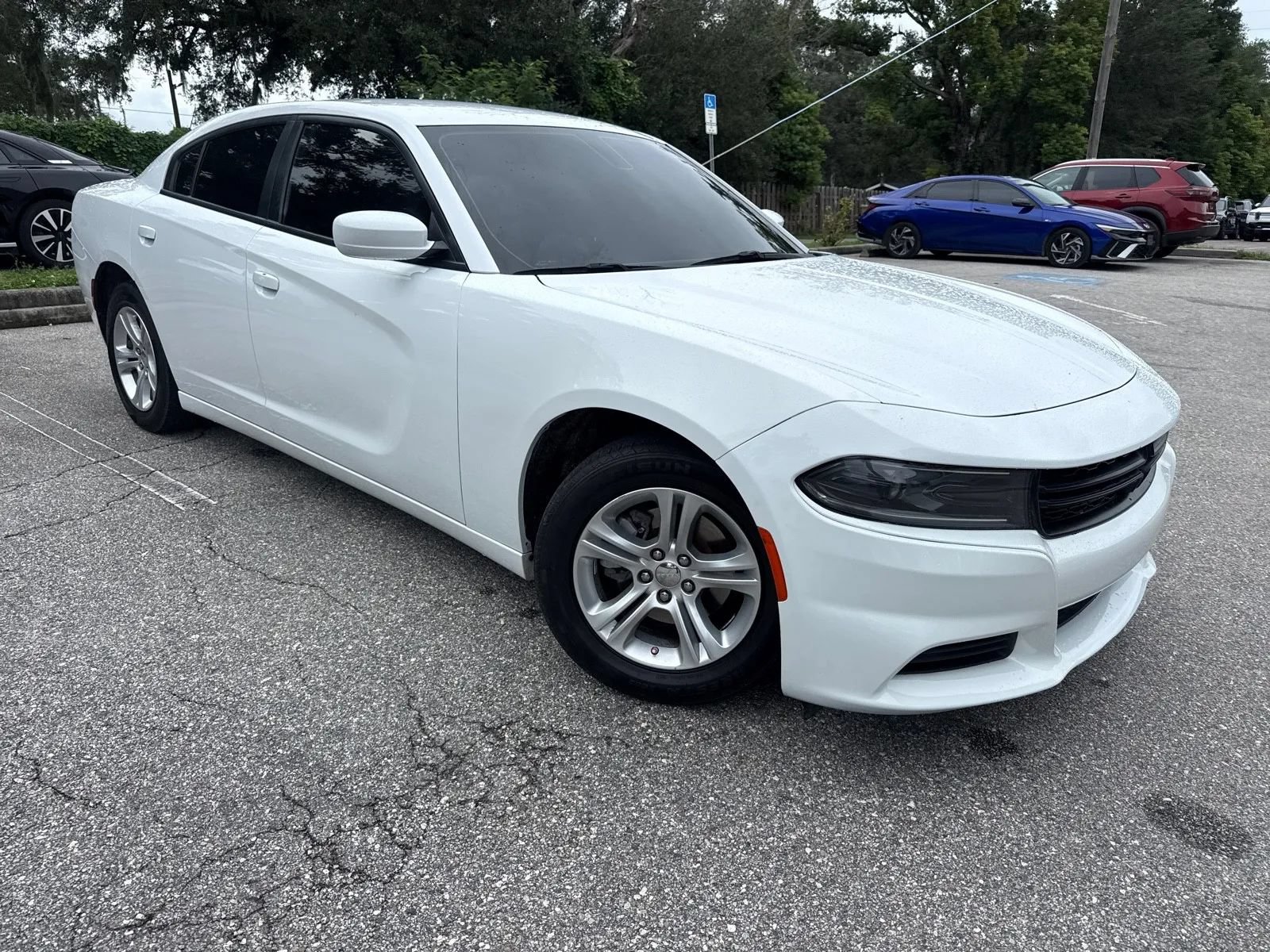 Used 2022 Dodge Charger SXT RWD image 6