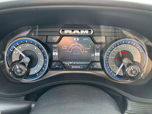 Used 2019 RAM 1500 Limited AWD/4WD image 17