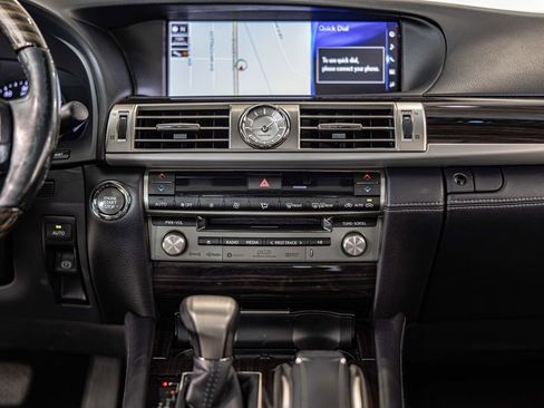 Used 2017 Lexus LS 460 AWD w/ Comfort Package image 40