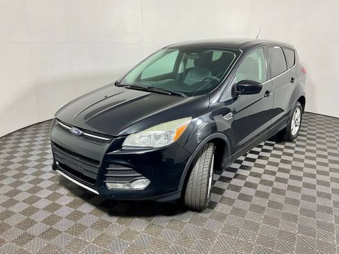 Used 2015 Ford Escape SE AWD/4WD image 8