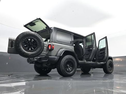Used 2020 Jeep Wrangler Unlimited Sport S AWD/4WD image 31