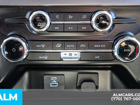 Used 2024 Ford F150 XLT image 40