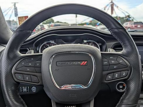Used 2022 Dodge Challenger R/T Scat Pack RWD image 26