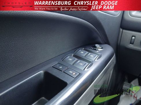 Used 2020 Chevrolet Colorado ZR2 w/ Colorado ZR2 Bison Edition AWD/4WD image 30