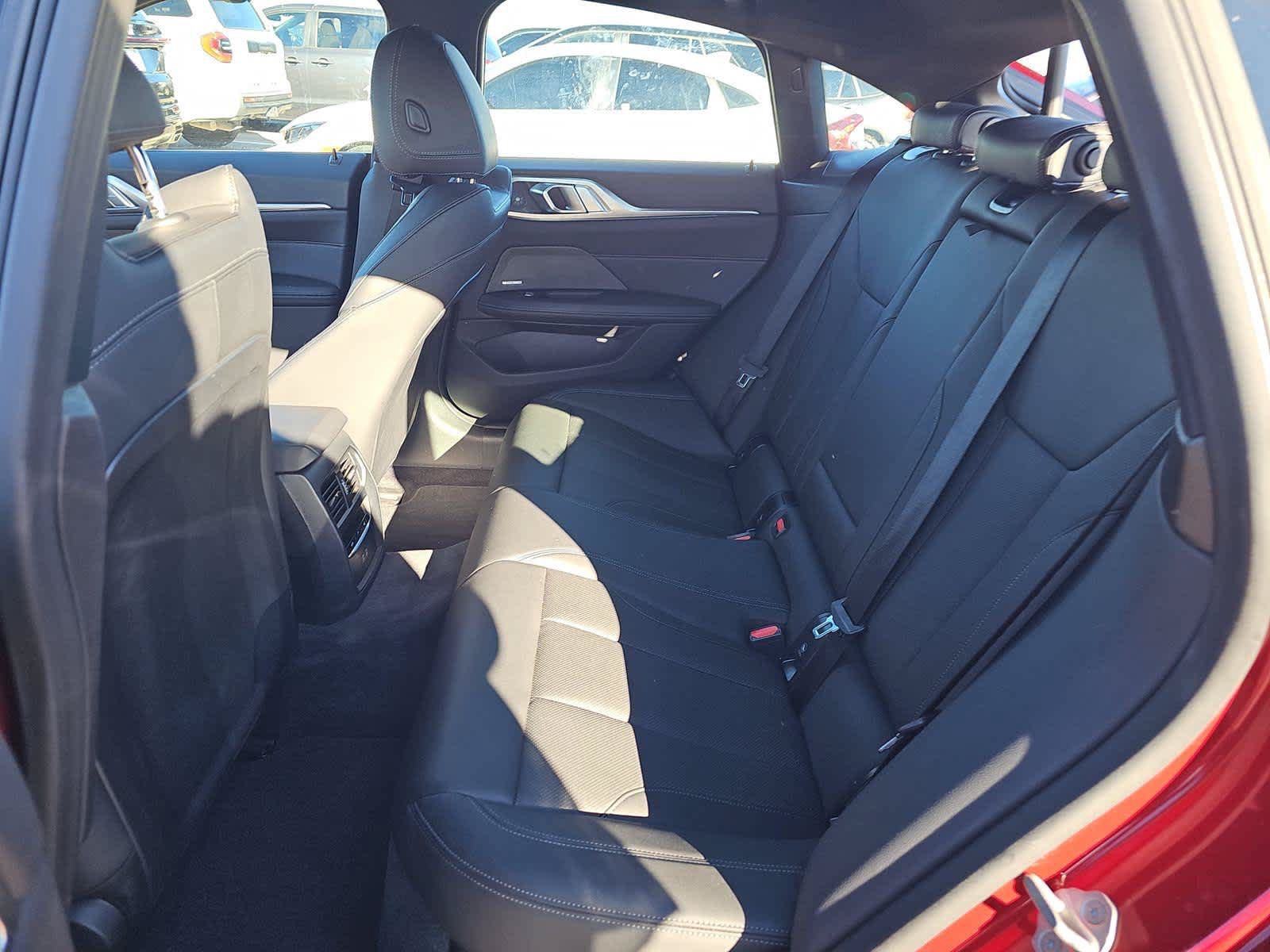 Used 2025 BMW i4 eDrive40 w/ Premium Package RWD image 7