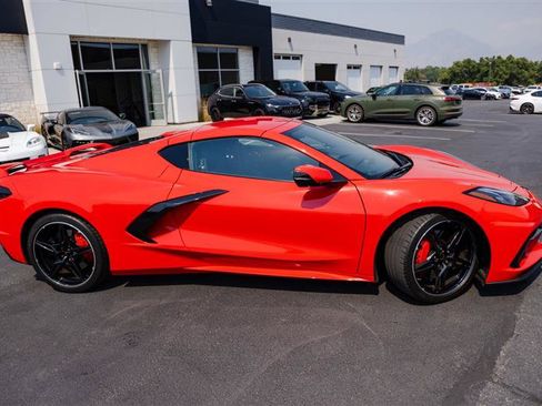 Used 2020 Chevrolet Corvette Stingray Premium Cpe w/ 3LT Preferred Equipment Group RWD image 5