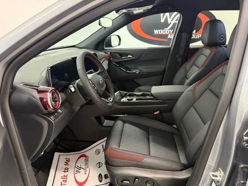 New 2026 Chevrolet Equinox RS image 11