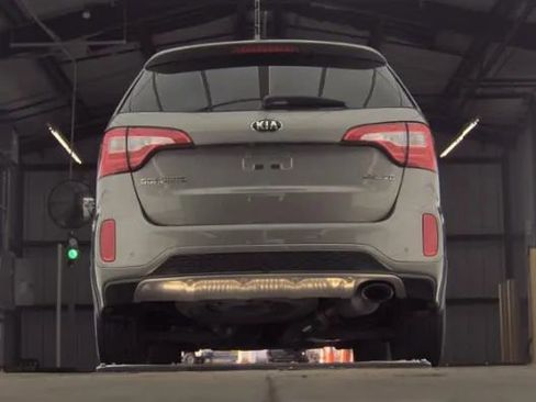 Used 2015 Kia Sorento SX image 7