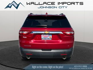 Used 2021 Chevrolet Traverse LT FWD video 4