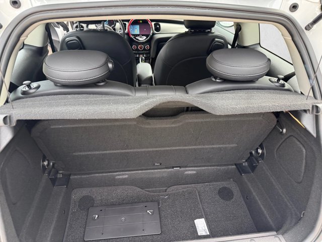 Used 2024 MINI Cooper 2-Door Hardtop FWD image 6