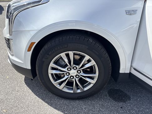 Used 2021 Cadillac XT5 Premium Luxury image 39