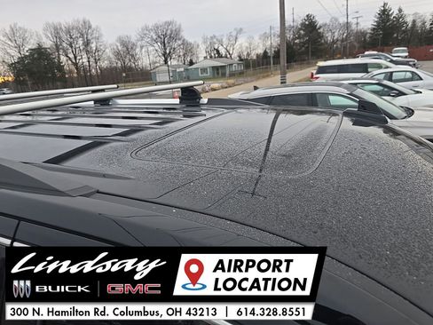 Used 2018 GMC Yukon Denali w/ Denali Ultimate Package image 14