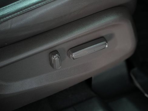 Used 2018 Honda Odyssey EX-L image 58