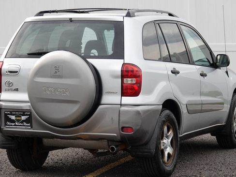 Used 2005 Toyota RAV4 4WD image 14