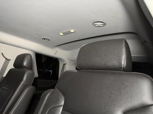 Used 2018 Chevrolet Tahoe Premier AWD/4WD image 53