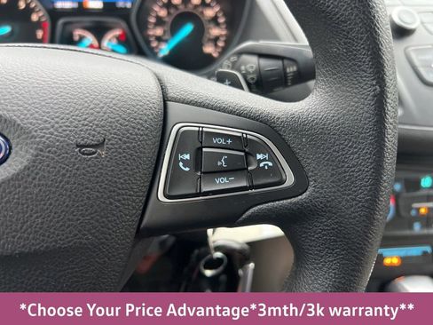 Used 2017 Ford Escape SE image 50