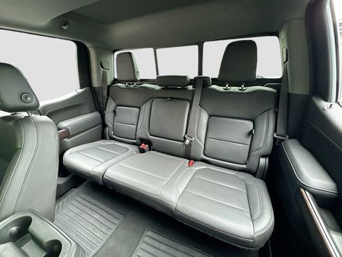 Used 2019 GMC Sierra 1500 SLT w/ SLT Premium Plus Package image 13