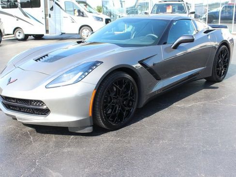 Used 2016 Chevrolet Corvette Stingray Coupe w/ Battery Protection Package RWD image 2