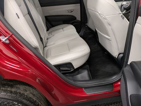 Certified 2025 Hyundai Tucson SEL AWD/4WD image 26