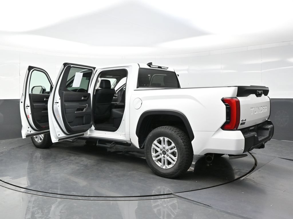 Used 2023 Toyota Tundra SR5 w/ SR5 Premium Package AWD/4WD image 56