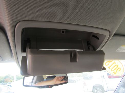 Used 2018 Chevrolet Silverado 1500 LT w/ All Star Edition image 18