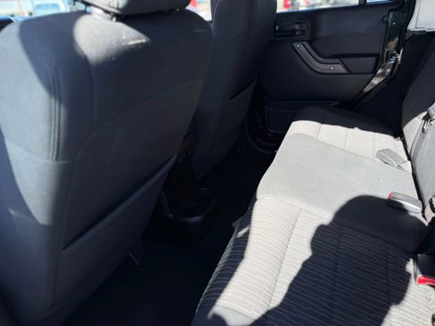 Used 2012 Jeep Wrangler Unlimited Sport AWD/4WD image 7