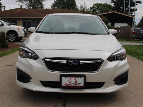 Used 2017 Subaru Impreza 2.0i Premium AWD/4WD image 3