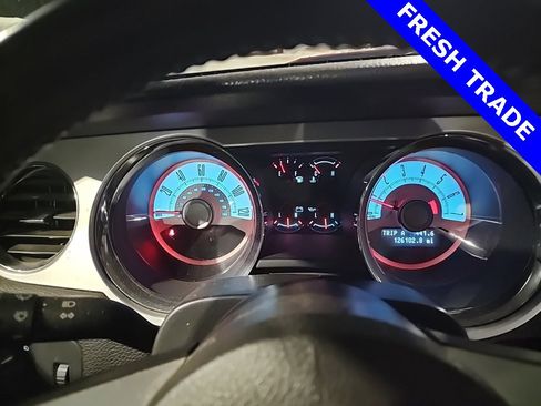 Used 2010 Ford Mustang Premium image 13