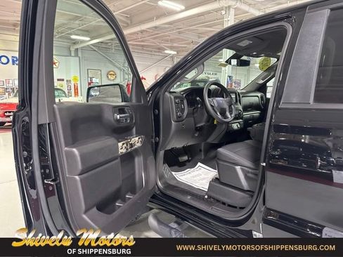 Used 2021 Chevrolet Silverado 1500 Custom Trail Boss w/ Realtree Special Edition AWD/4WD image 13