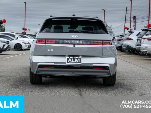 Used 2025 Hyundai Ioniq 5 Limited image 5