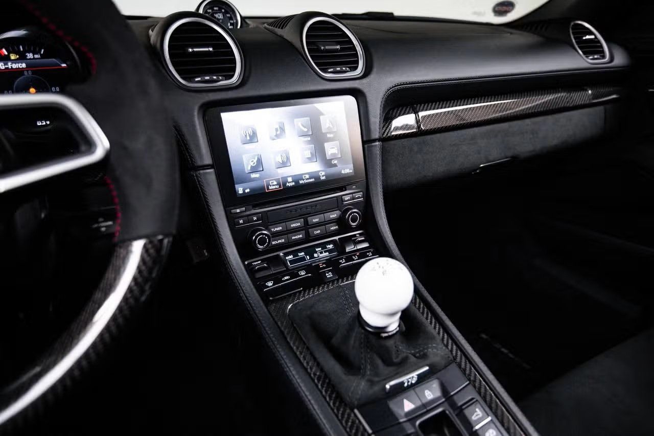 Certified 2022 Porsche 718 Boxster Spyder RWD image 19