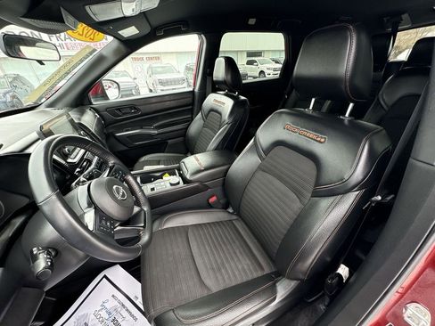 Used 2023 Nissan Pathfinder Rock Creek image 13